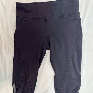Lululemon Black 18” Capri Leggings 2